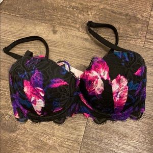 PINK Victoria’s Secret date push-up bra 32DD